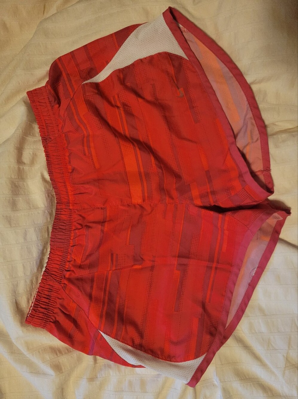 Vintage Coral Red Nike 2" running shorts size small